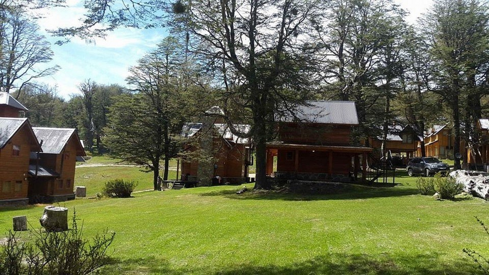 Alquiler de cabañas en Las Pendientes, frente a la pista 1